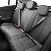 SEATBELTS
To reduce forces in the event of vehicle impact and ensure the body is maintained in an ideal position, the system has dual pre-tensioners on the front seats, a pre-tensioner with load limiter on the side rear seats and a load limiter in the rear center seat.